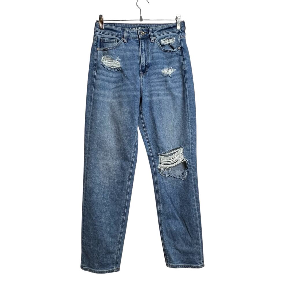 American Eagle Mom Straight Jeans Size 4 High Rise Distressed Ripped Knee